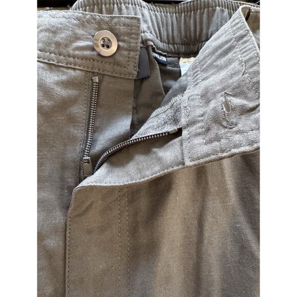 HB Harbor Bay Men's Convertible Cargo Pants in Charcoal Gray Size 2XL x 30 - Picture 10 of 12